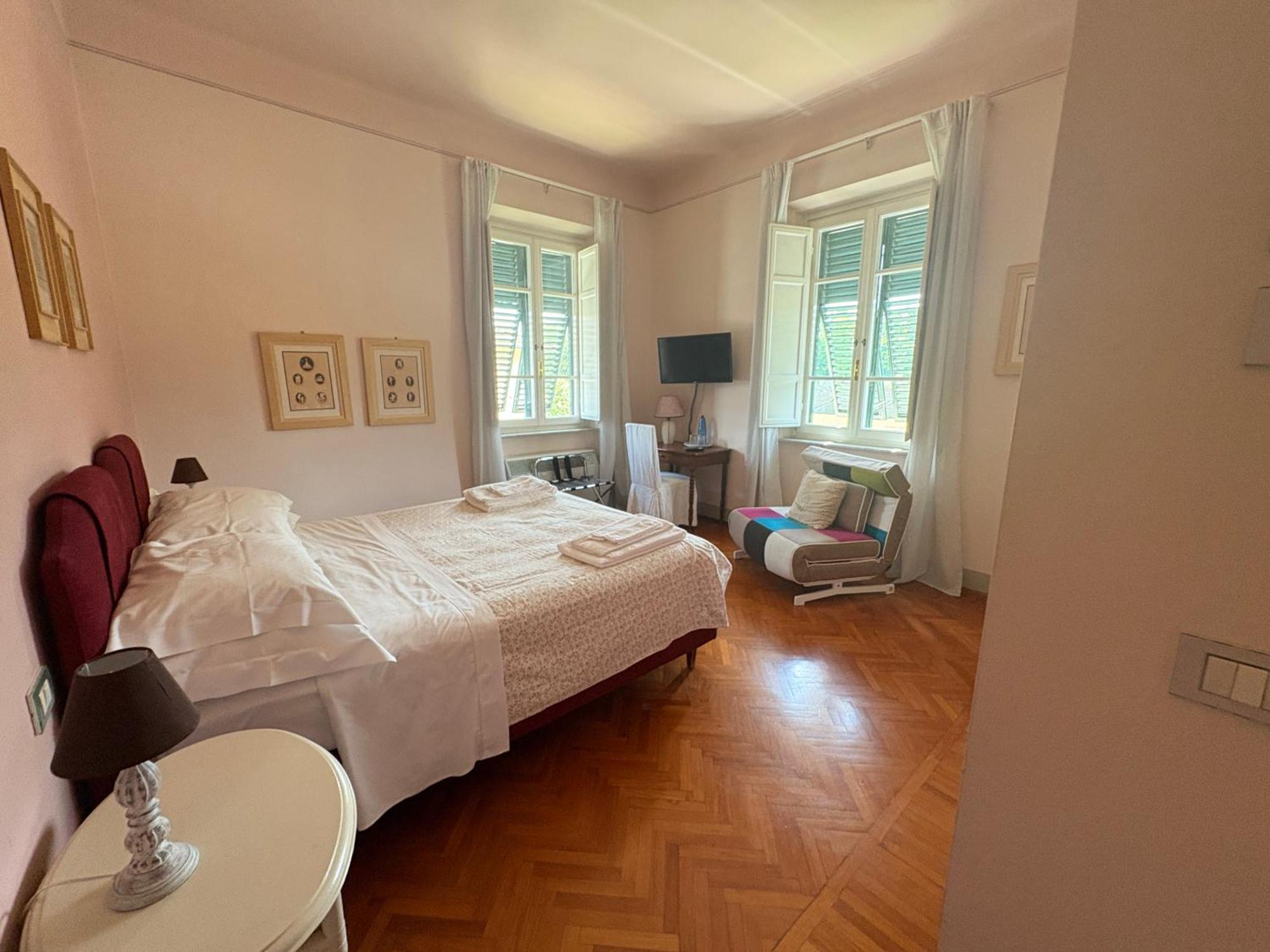 Villa Agnese B&B Lucca Eksteriør billede